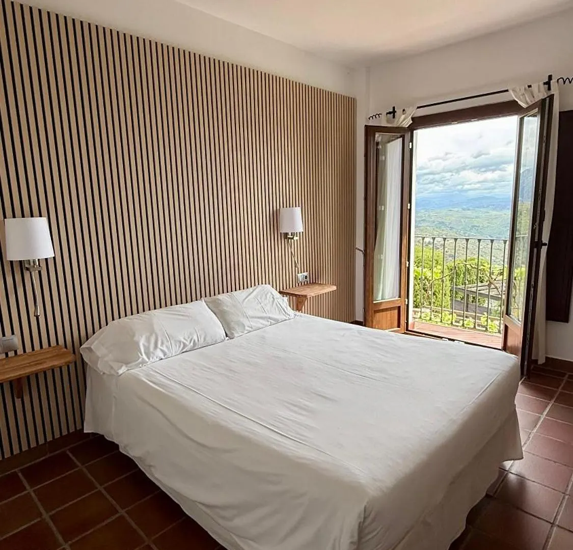 Cerro de Hijar Hotel Tolox